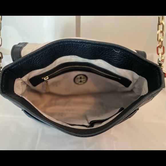 Tory Burch Black Leather Crossbody with Gold Chain - Picture 10 of 12